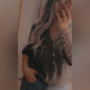 Sheer Liberty Love Quarter Sleeve Olive Green Shirt - Small :)